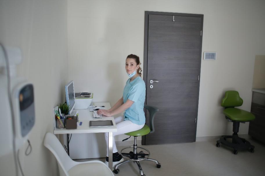 Virtual doctor in their office