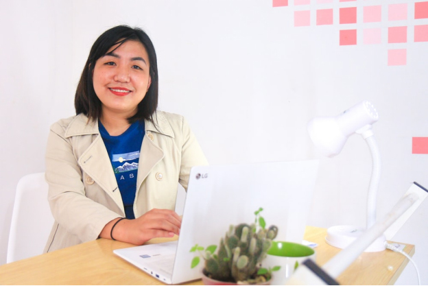 an online doctor taking an online consultation